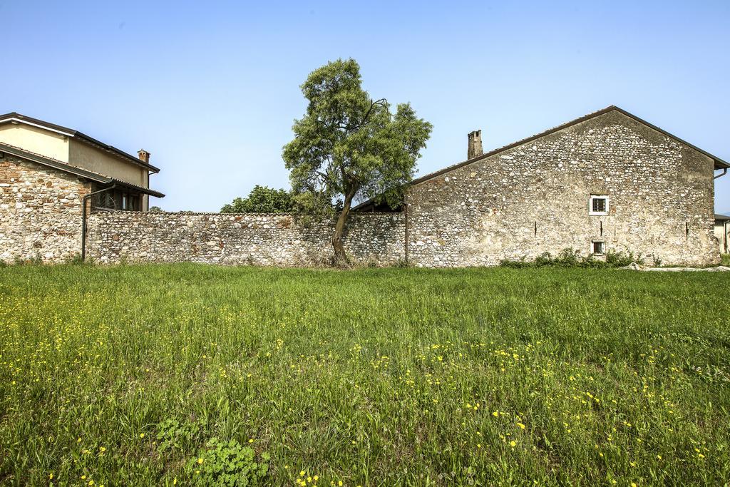 Bed and Breakfast Antico Cascinale Lombardo Lonato Exteriér fotografie